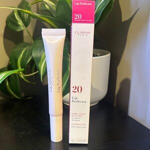 Clarins Lip Perfector 12ML- Shade 20 Translucent Glow